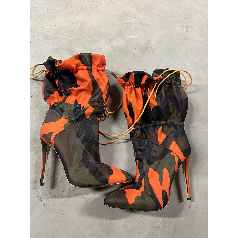 Stylish Camouflage Ankle Boots with Vibrant Orange Highlights